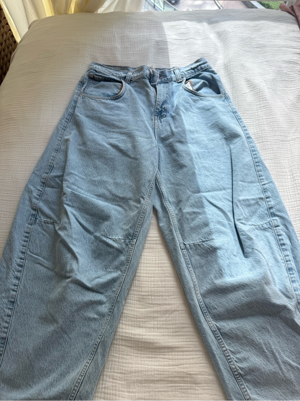 BDG Rih Extreme Barrel mid rise jean